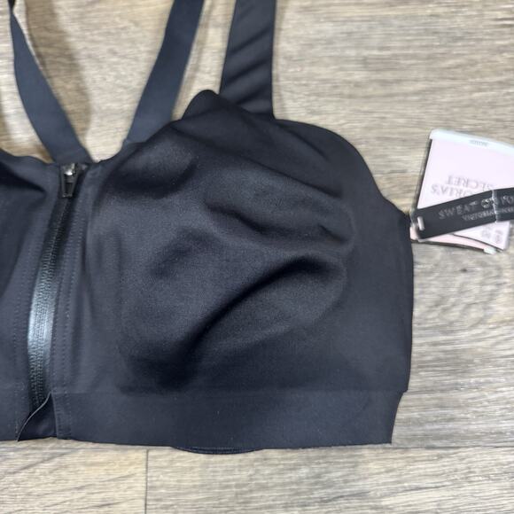 Victoria's Secret Sports Bra Sz. 36DDD Knockout Front Close Underwire Black New - Picture 3 of 11